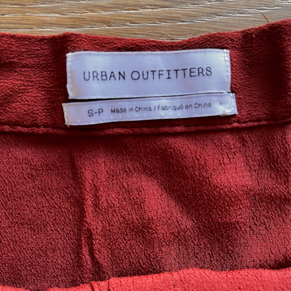 Urban Outfitters button down skirt with slit - Picture 2 of 5